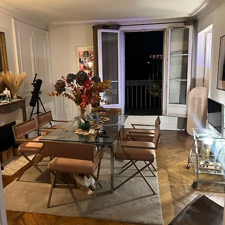 Elegant Artistic Flat On The Seine River Apartment *